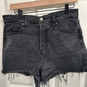 Old Navy  High Rise Sky Hi A-Line Black Denim
Cutoff Shorts Size 14. GUC